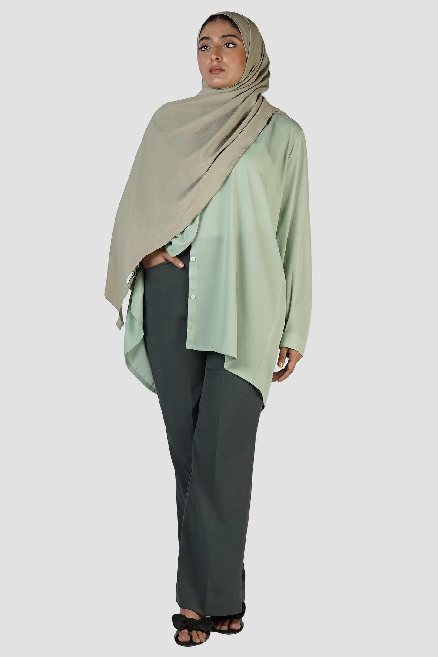 GRAPHITE GREY PANT